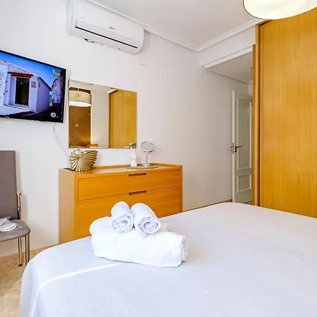 Deluxe Playa Del Cura Apartment *